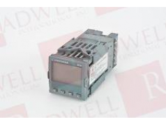 Invensys Eurotherm  2216E/CC/VH/M2/XX/XX/2YM/ENG/F0492/EU0492  温度控制器