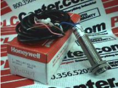 Radwell International 拉德韦尔  945-L4Y-AD-1C0  接近传感器