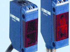 Telemecanique Sensors  XUM0AKSAM8T  接近传感器