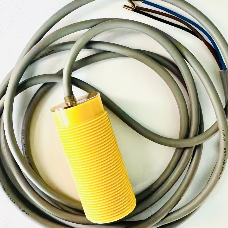LEADOP  CPS-M18-O/C-AD-Y-FG  物位传感器